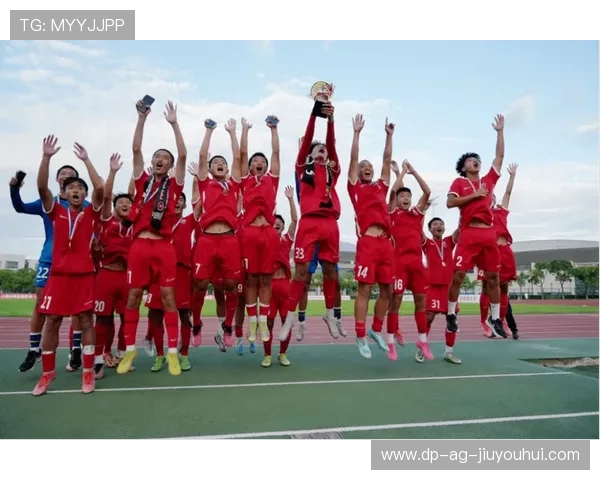 聚焦和龙足球队队员成长历程与团队精神全面风貌深度展现纪实篇章