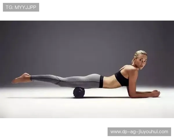 足球训练后小腿按摩的重要性与技巧提升运动恢复效果